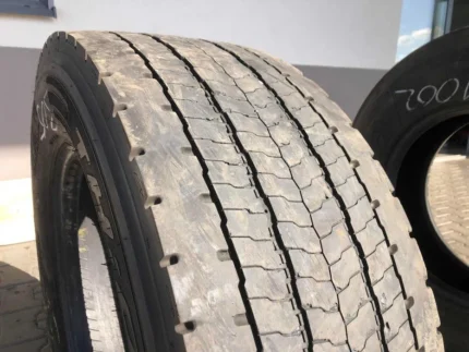 Opona ciężarowa 315/60R22.5 PIRELLI TH01 ENERGY / 7-8mm