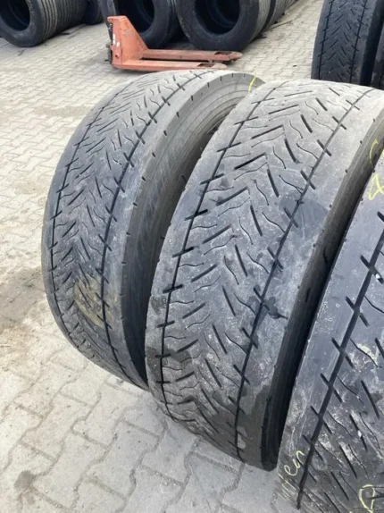 Opony ciężarowe 315/70R22.5 GOODYEAR KMAX D / 8-9mm