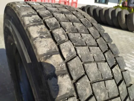 Opona ciężarowa 315/70R22.5 BRIDGESTONE M729 / 8-9mm