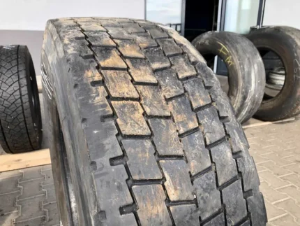 Opona ciężarowa 315/70R22.5 BIEŻNIKOWANA  TYP MICHELIN XDE2 / 7-10mm