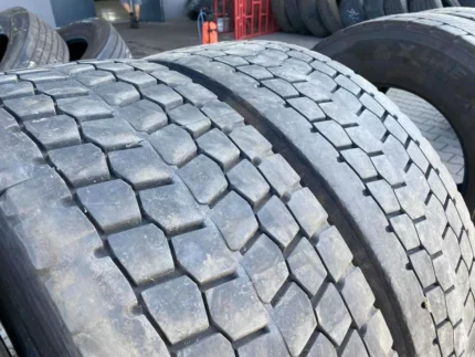 Opony ciężarowe 315/70R22.5 BIEŻNIKOWANE TYP BRIDGESTONE R-DRIVE 001 / BANDAG / 8-9mm