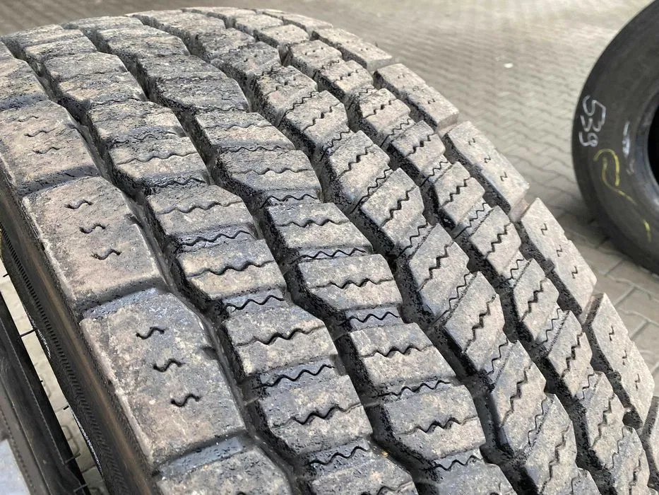 Opony do cięzarówek 315/70R22.5 CONTINENTAL SCANDINAVIA HD3 / 17-18mm Opony do cięzarówek 315/70R22.5 CONTINENTAL SCANDINAVIA HD3 / 17-18mm