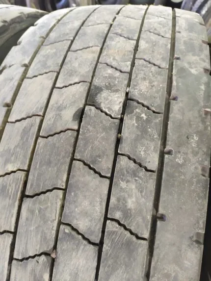 Opony ciężarowe 315/70R22.5 CONTINENTAL CONTI  HYBRID HD3 / 7-8mm