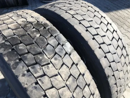 Opony ciężarowe 315/70R22.5 BIEŻNIKOWANE TYP BRIDGESTONE R-DRIVE 001 / 12-13mm