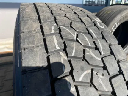 Opona ciężarowa 315/70R22.5 NOKIAN E-TRUCK DRIVE / 10-11mm