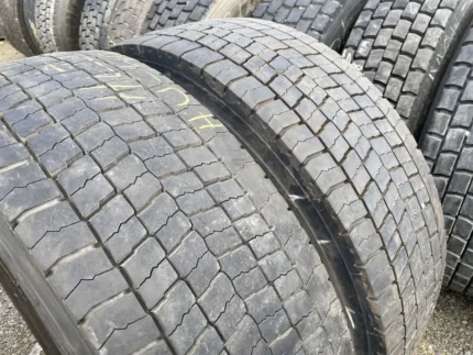 Opony ciężarowe 315/70R22.5 PIRELLI TR:01 TRIATHLON / 10-12mm