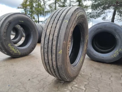 Opona ciężarowa 315/70R22.5  CONTINENTAL HYBRID HS3+ / 11-12mm