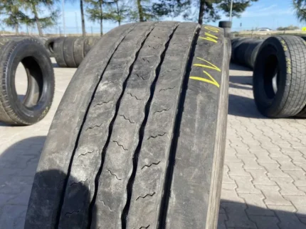 Opona ciężarowa 315/70R22.5 CONTINENTAL HYBRID HS3 / 10-11mm