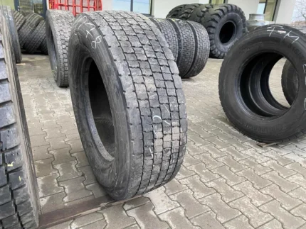  Opona ciężarowa 315/70R22.5 BIEŻNIKOWANA TYP RINGTREAD RDG101 / 8-11mm