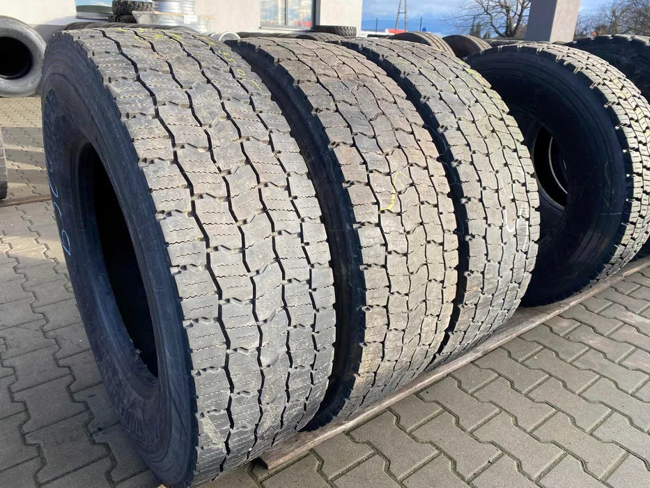 Opony ciężarowe 315/70R22.5 BIEŻNIKOWANE TYP BANDAG BDR-HG / 8-11mm Opony ciężarowe 315/70R22.5 BIEŻNIKOWANE TYP BANDAG BDR-HG / 8-11mm