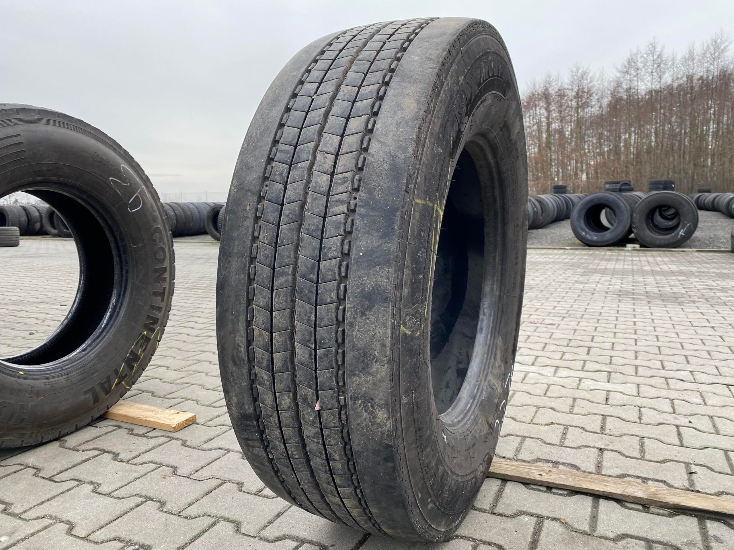 Opona ciężarowa 315/70R22.5 MICHELIN X MULTI Z / 8-9mm Opona ciężarowa 315/70R22.5 MICHELIN X MULTI Z / 8-9mm
