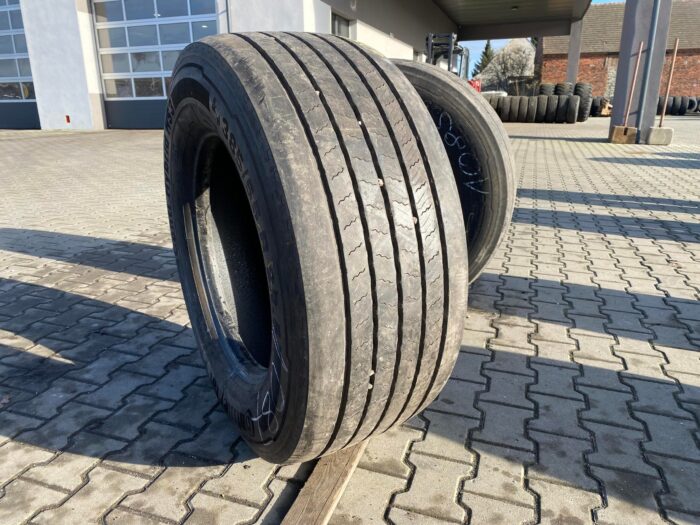Opona ciężarowa 385/55R22.5 CONTINENTAL CONTI HYBRID HS3 / 10-11mm