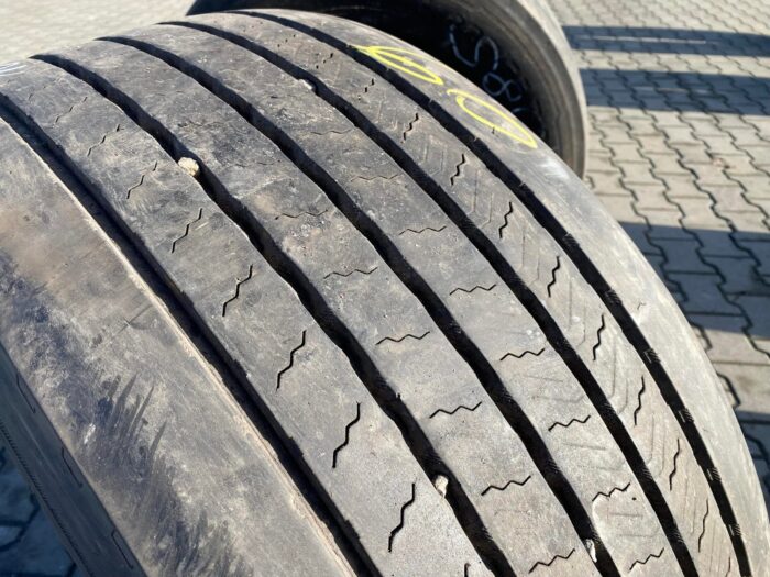 Opona ciężarowa 385/55R22.5 CONTINENTAL CONTI HYBRID HS3 / 10-11mm