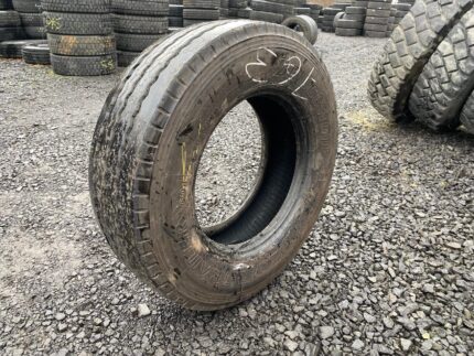 Opona ciężarowa 245/70R17.5 BRIDGESTONE R-TRAILER 001 / 11-12mm