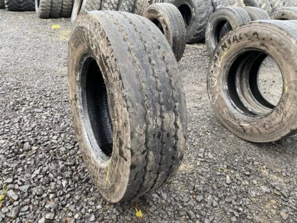 Opona ciężarowa 235/75R17.5  PIRELLI ST:01 / 12-13mm