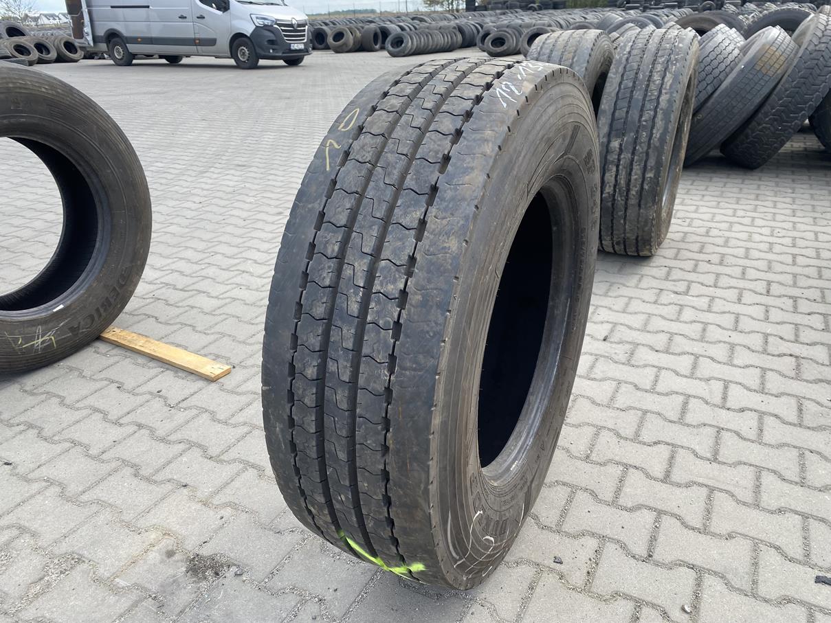 Opona ciężarowa używana prowadząca 315/70R22.5 DUNLOP SP 346+ / 12-13mm Opona ciężarowa używana prowadząca 315/70R22.5 DUNLOP SP 346+ / 12-13mm