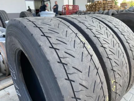 Opony ciężarowe 315/70R22.5 GOODYEAR KMAX D / 6-7mm