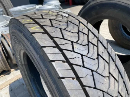 Opona ciężarowa 315/70R22.5 GOODYEAR KMAX D GEN-2 / 17-18mm