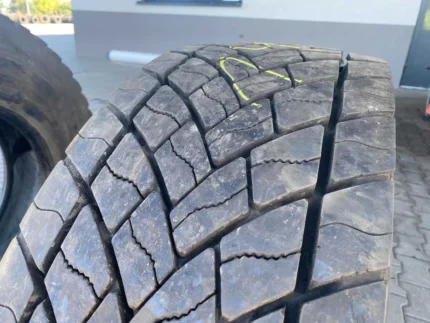 Opona ciężarowa 315/70R22.5 GOODYEAR KMAX D / 18-19mm