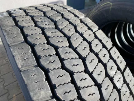 Opona ciężarowa 315/70R22.5 CONTINENTAL SCANDINAVIA HD3 / 15mm