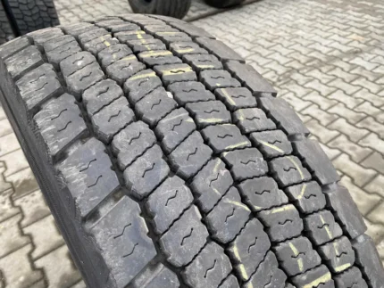 Opona ciężarowa 315/70R22.5 CONTINENTAL HDW2 SCANDINAVIA / 11-15mm