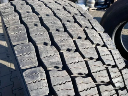 Opona ciężarowa 315/70R22.5 RM HD-W GRIP+ / 17mm