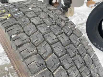 Opona ciężarowa 315/70R22.5 BISON AD153 / 12-14mm