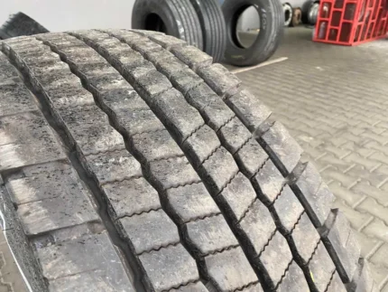 Opona ciężarowa 315/70R22.5 HANKOOK DL10+ E-CUBE MAX / 15mm