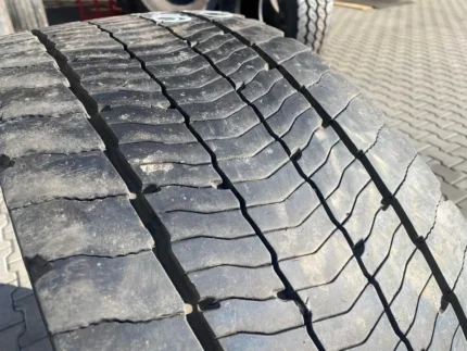 Opona ciężarowa 315/70R22.5 MICHELIN X MULTI ENERGY D / 9-10mm