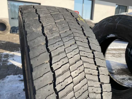 Opona ciężarowa 315/70R22.5 MICHELIN X MULTI D / 10-12mm
