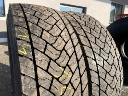 Opony ciężarowe 315/70R22.5 GOODYEAR KMAX D GEN-2 / 100% BIEŻNIKA