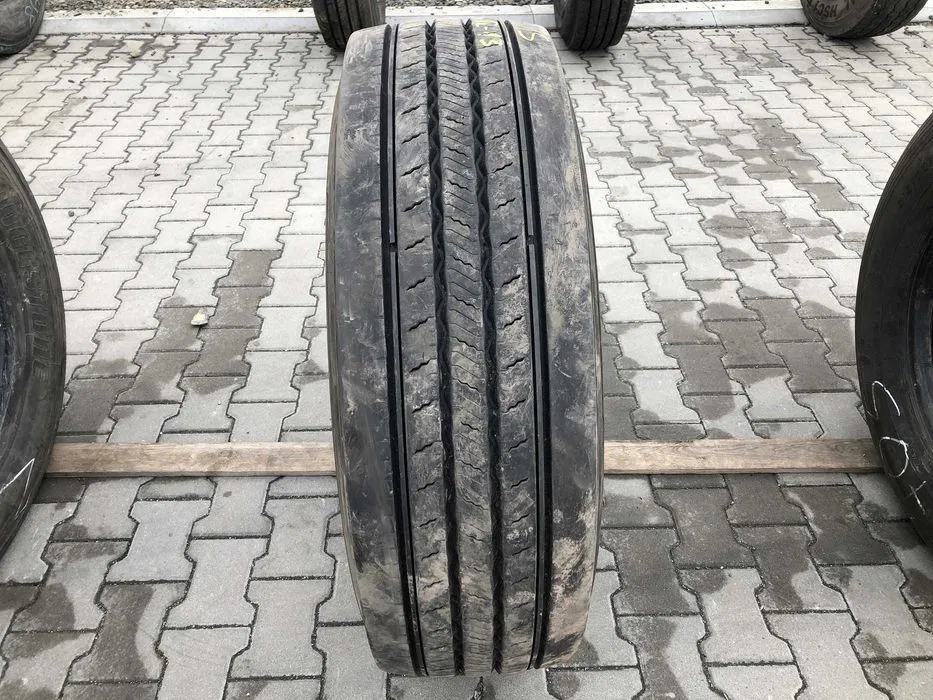 Opona ciężarowa 315/70R22.5  CONTINENTAL CONTI  HYBRID HS3+ / 12-13mm Opona ciężarowa 315/70R22.5  CONTINENTAL CONTI  HYBRID HS3+ / 12-13mm