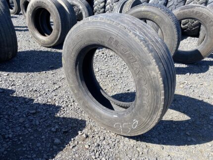 Opona ciężarowa 215/75R17.5 HANKOOK AH11 / 8-9mm