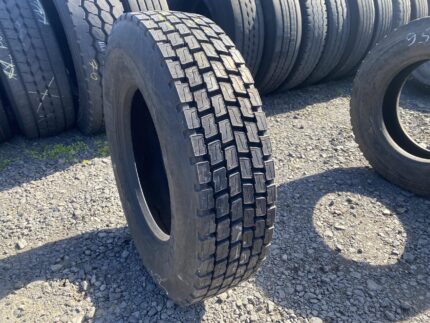  Opona ciężarowa 225/75R17.5 BIEŻNIKOWANA TYP MICHELIN XDE2 / 100% Bieżnika
