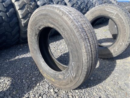 Opona ciężarowa 225/75R17.5 SEMPERIT EURO-STEEL / 100% Bieżnika