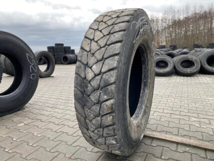  Opona ciężarowa 315/80R22.5 BIEŻNIKOWANA TYP MICHELIN XDY3 / 10-12mm