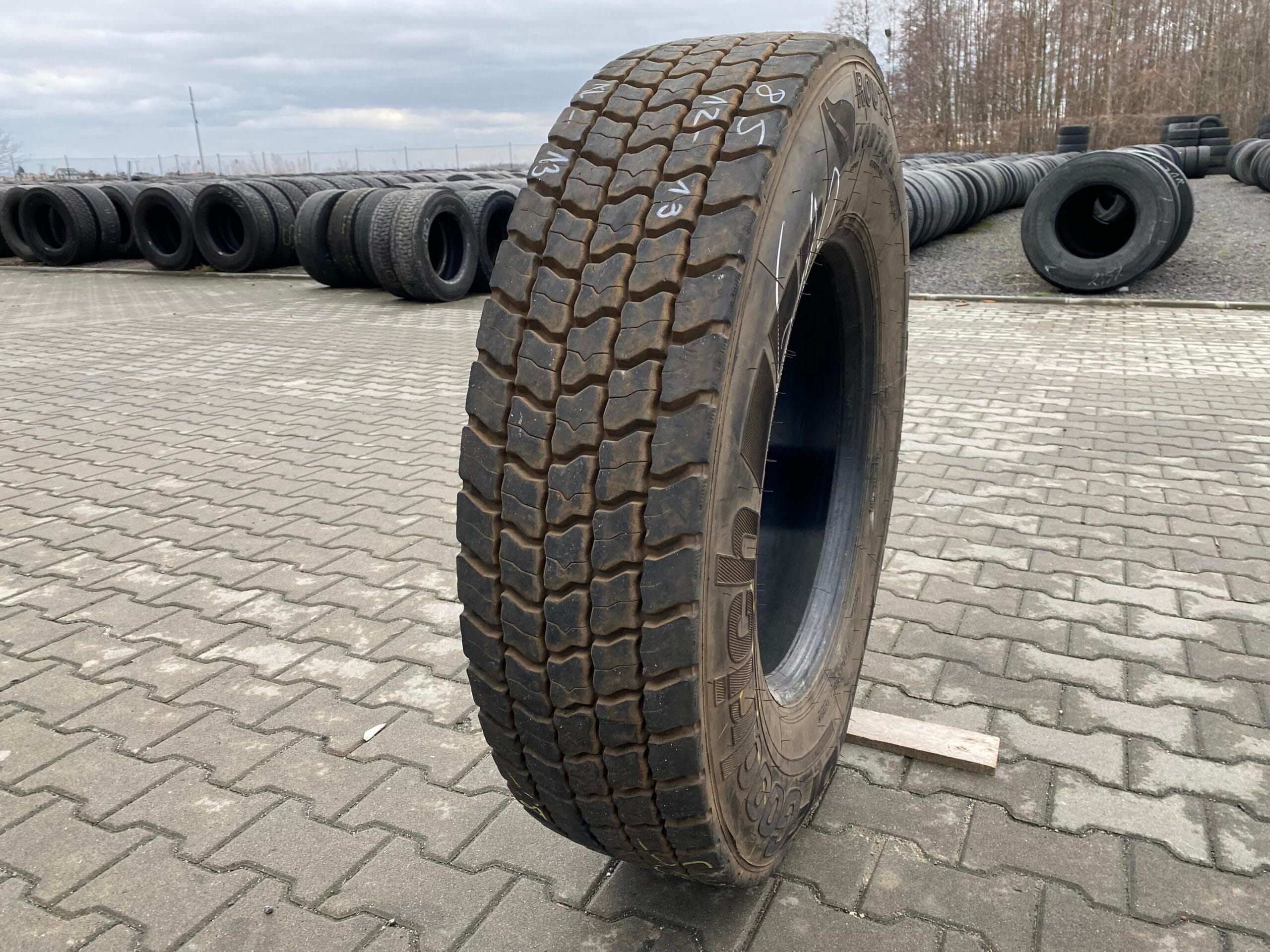 Opona ciężarowa 295/80R22.5 BFGOODRICH ROUTE CONTROL D/ 12-13mm Opona ciężarowa 295/80R22.5 BFGOODRICH ROUTE CONTROL D/ 12-13mm