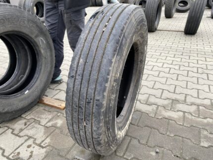  Opona ciężarowa 8.5R17.5 HANKOOK AH11 / 9-10mm