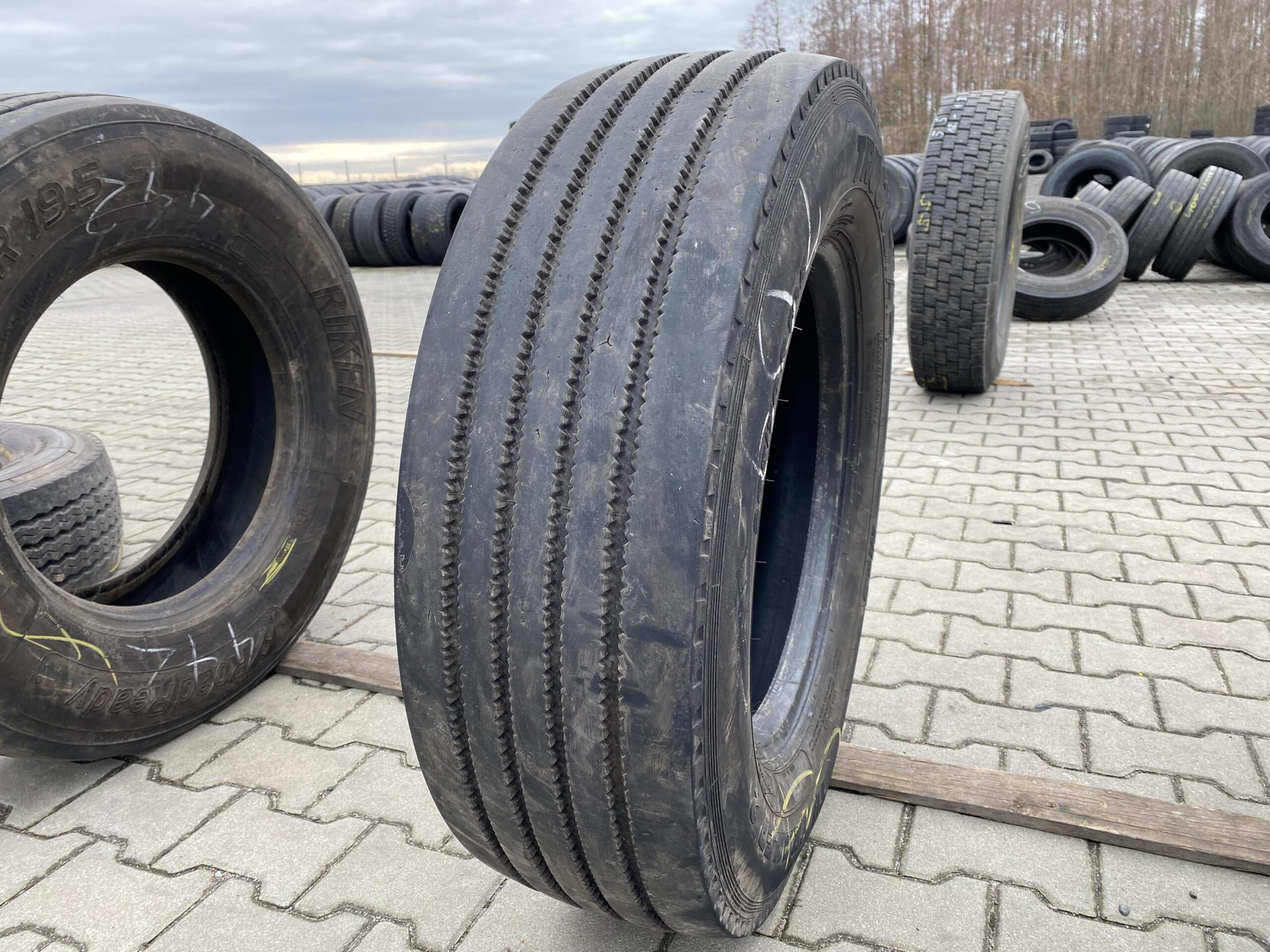 Opona ciężarowa 265/70R19.5 TRUCKSTAR TH TRAILER 2 / 8-9mm Opona ciężarowa 265/70R19.5 TRUCKSTAR TH TRAILER 2 / 8-9mm