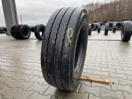  Opona ciężarowa 235/75R17.5 MICHELIN XTE2+ / 7-8mm