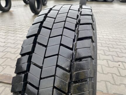 Opona ciężarowa 235/75R17.5 SEMPERIT TRANS-STEEL / 13mm