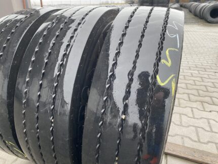 Opony ciężarowe 235/75R17.5 CONTINENTAL HTR2 / 8-11mm