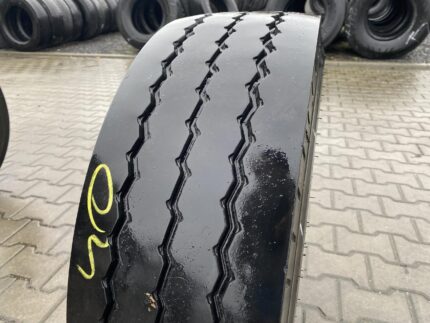 Opona ciężarowa 245/70R17.5 PIRELLI ST:01 / 8-9mm