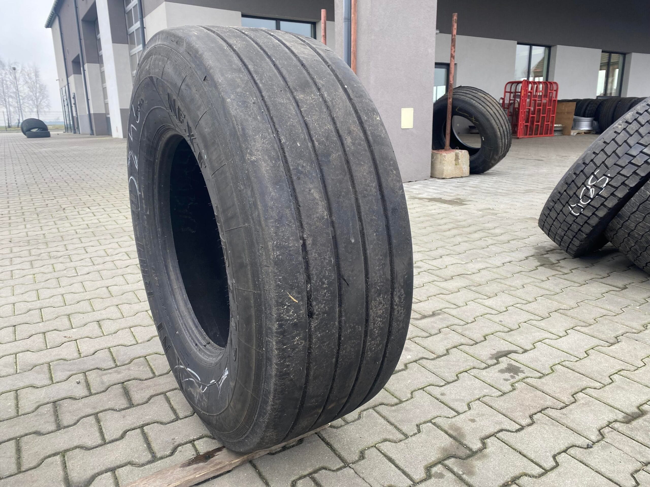 Opona ciężarowa 385/65R22.5 NEXT TREAD NT RHT II / 8-9mm Opona ciężarowa 385/65R22.5 NEXT TREAD NT RHT II / 8-9mm