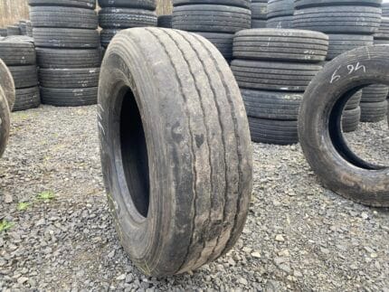  Opona ciężarowa 285/70R19.5 GOODYEAR KMAX T / 8-9mm