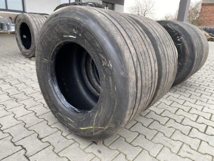 Opony ciężarowe 435/50R19.5 PIRELLI ST:01 ENERGY NEVERENDING / 6-7mm