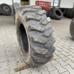  Opona do maszyn budowlanych 335/80-18 12.5-18 MITAS MPT-04 / 80% bieżnika