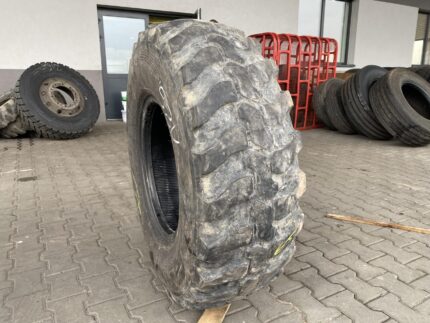 Opona do ładowarek przemysłowych 365/80R20 14.5R20 DUNLOP SPT9 MPT / 40% bieżnika