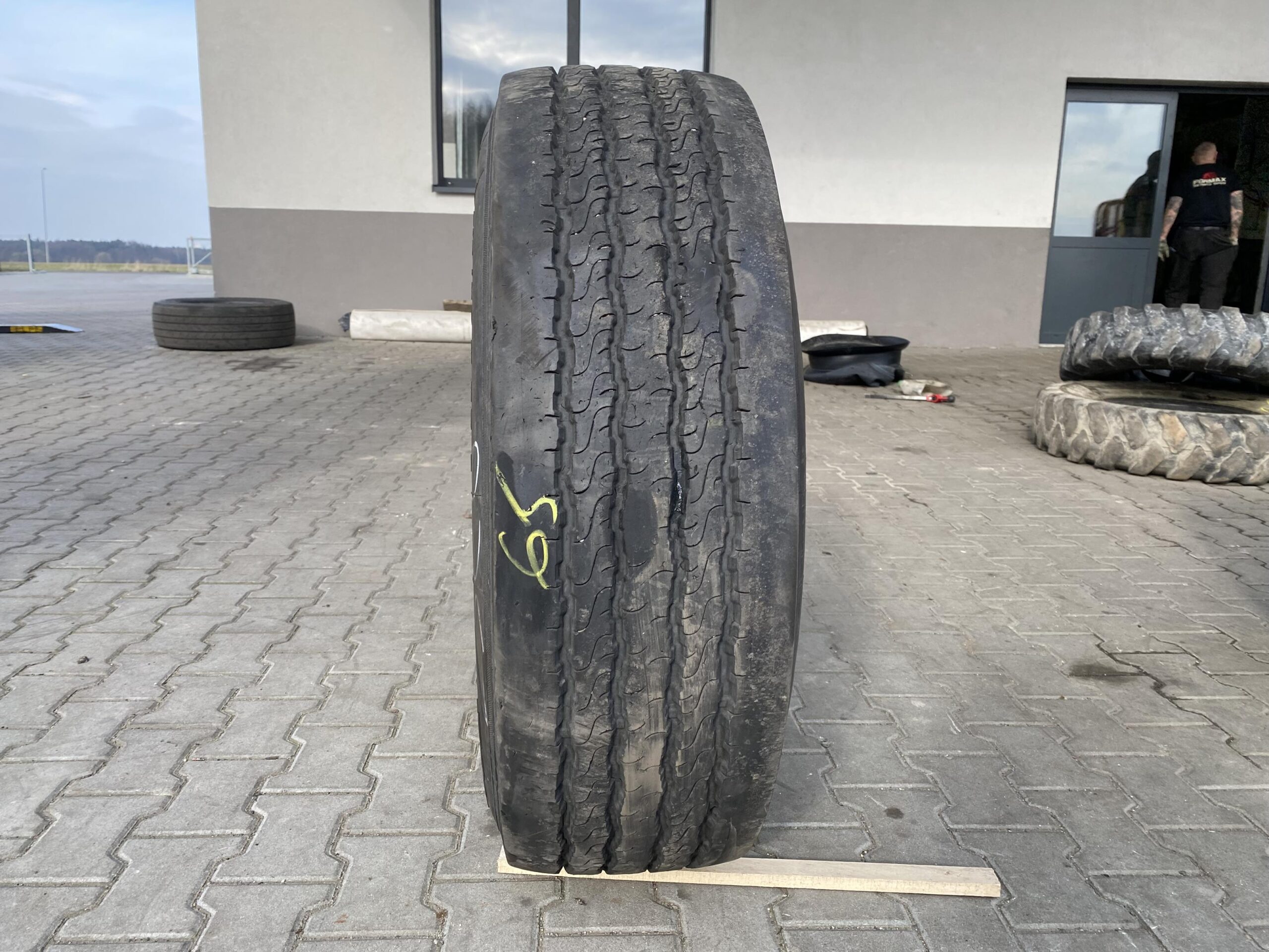 Opona ciężarowa 315/70R22.5 TEAMSTAR TH STEER 2 / 9-10mm Opona ciężarowa 315/70R22.5 TEAMSTAR TH STEER 2 / 9-10mm