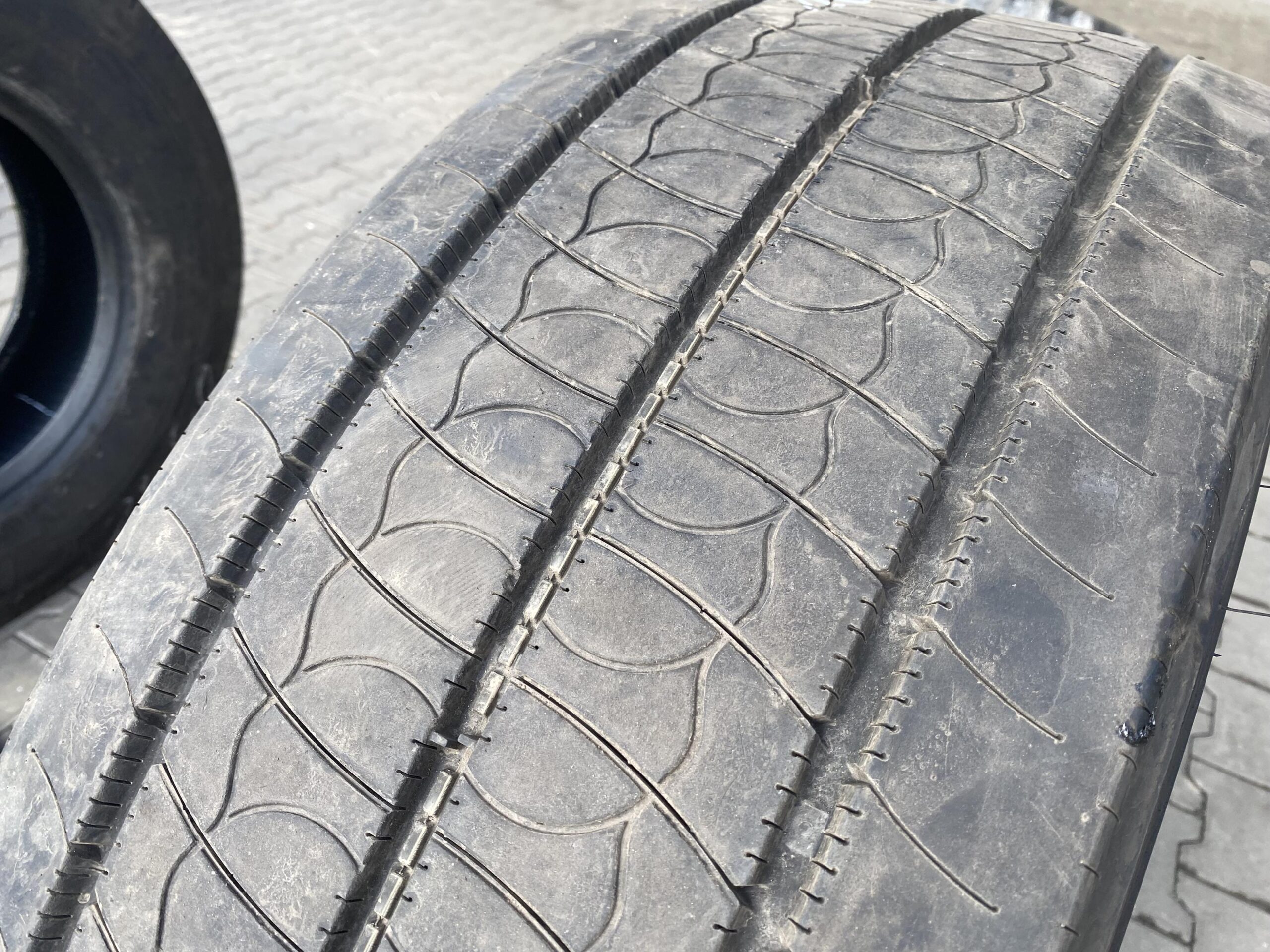 Opona ciężarowa 315/70R22.5 BRIDGESTONE H-STEER 002 ECOPIA / 10mm Opona ciężarowa 315/70R22.5 BRIDGESTONE H-STEER 002 ECOPIA / 10mm